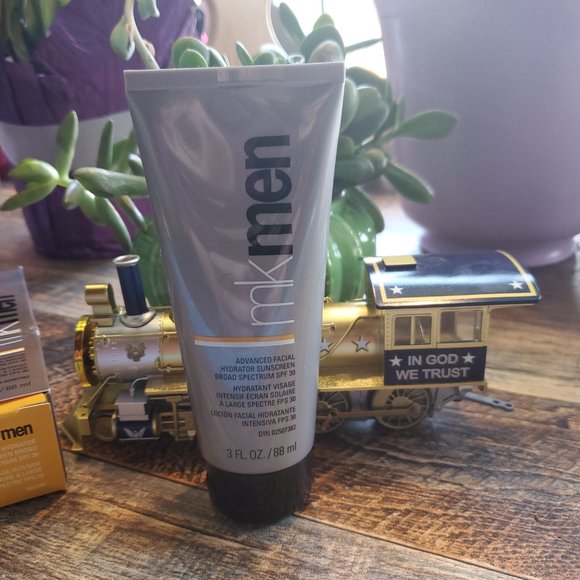 Men's Advanced Facial Hydrator Sunscreen Broad Spectrum SPF 30 - MKMen - Picture 9 of 9
